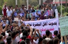 عشائر جنوب العراق تقدم مطالبعا للحكومة وتهدد بحمل السلاح  ضد اي قوة ترفع سلاحها بوجه المتظاهرين