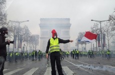 الاحتجاجات تتسبب بتأجيل 6 مباريات في الدوري الفرنسي