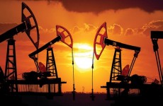 النفط والطاقة النيابية :نعتزم مراجعة الاتفاق النفطي بين بغداد واربيل