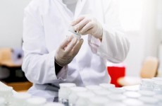 عالم روسي يعتزم زرع جينوم معدل وراثيا مقاوم للإيدز