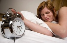 النوم كثيرا أو قليلا يزيد من خطر الإصابة بمرض قاتل