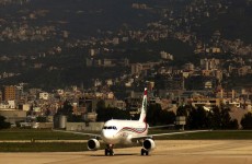 شركة طيران الشرق الأوسط اللبنانية تعلن قبولها الدفع بالدولار فقط