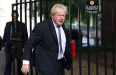 بريطانيا تعلن عن برنامج لتتبع مخالطي إصابات كورونا