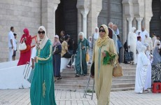 تونس تفتح المساجد والمطاعم وترفع  تدابير الحجر الشهر المقبل