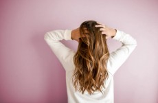 مجموعة غذائية شائعة قد تسبب تساقط الشعر!