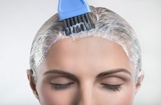 الناجون من "كوفيد-19" قد يعانون من رد فعل تحسسي تجاه صبغة الشعر يمكن أن يهدد حياتهم