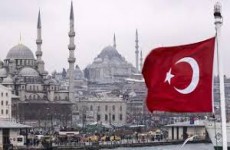 هل اخترقت تركيا الأوروبيين؟ أصوات رافضة للعقوبات