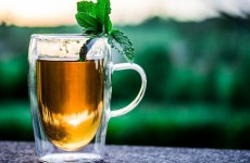 مكونات مختلفة في الشاي تساعد على تعزيز المناعة