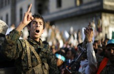 الحوثيون يعلنون استهداف "مواقع حساسة ومهمة" في الرياض بطائرات مسيرة