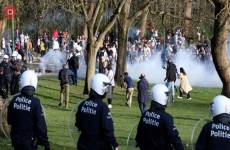 بالفيديو: شغب واشتباكات في بلجيكا بسبب كذبة نيسان