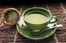 "منها الوقاية من السرطان" .. سرد الفوائد المحتملة للشاي الأخضر المدعومة بالأدلة!