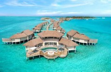 كارثة حقيقة تهدد جزر المالديف السياحية