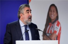 وزير الرياضة الإسباني يتمهل قبل اتخاذ موقف من السوبر ليج