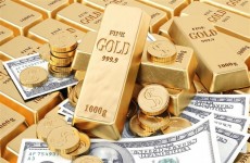 الذهب يسجل أكبر انخفاض شهري منذ 5 سنوات