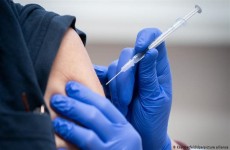 احدى شركات اللقاح تطلب ترخيصا لإعطاء جرعة ثالثة من لقاحها