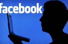 بعد الشلل الذي اصابها لساعات… فيسبوك تكشف سبب توقف خدماتها عالميا