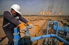 رويترز: زيادة أسعار النفط ستدعم اقتصادات الخليج