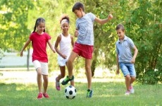 ‬دراسة: الأطفال الذين يمارسون الرياضة لديهم أداء مدرسي أفضل