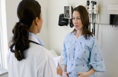 هل يؤثر التوتر على نسب الحمل؟