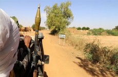"حرب نفوذ" بين داعش والقاعدة في دولة أفريقية
