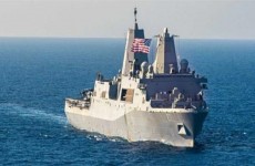 إيران: الأمريكيون "توسلوا بنا" لإعادة قواربهم المحتجزة في البحر الأحمر