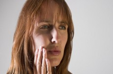 "شعور غير مريح" في الفم يمكن أن يشير إلى المراحل المبكرة من مرض ألزهايمر