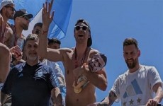 "سخرية وسوء سلوك".. فيفا يفتح تحقيقاً مع الأرجنتين بشأن مونديال قطر