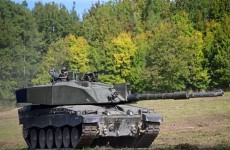 بريطانيا تحدد موعد وصول دبابتها الى اوكرانيا