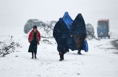بسبب البرد والفيضانات.. مصرع وإصابة 200 شخص في أفغانستان