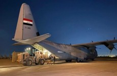 السوداني يوجه باستمرار الجسر الجوي لنقل المساعدات الى سوريا وتركيا