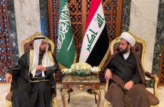 وزير الحج السعودي يصل بغداد (صور)