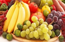 أخصائية روسية للغدد الصماء تشرح لماذا لا يجوز تناول الفواكه على معدة فارغة عند فقدان الوزن