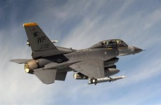 بينها سوريا.. أمريكا تستعد لمواجهة 3 دول بإرسال طائرات "أف 16" للخليج