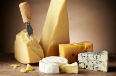 دراسة حديثة تكشف "السر".. ما تأثير الجبن على أمراض القلب؟