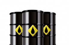 أسعار النفط تنهي أسبوعًا سيئًا بنسبة خسارة 7%