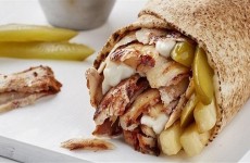 الشاورما اللبنانية ثالث أفضل ساندويتش عالميًا.. والعراق ضمن قائمة "أفضل 100 طبق رز"