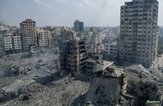 حرب غزة في يومها الـ169 | قصف عدة مناطق واشتباكات قرب مستشفى الشفاء