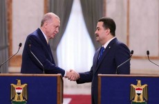 العراق وتركيا يوقعان على 26 تفاقاً ومذكرة تفاهم ب