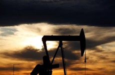 صعود أسعار النفط العالمية بعد رفع السعودية لسعر خامها