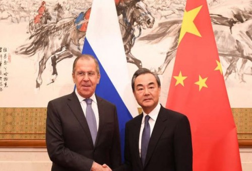 لافروف من بكين: التعاون الاستراتيجي مع الصين  من أهم أولويات السياسة الخارجية لروسيا