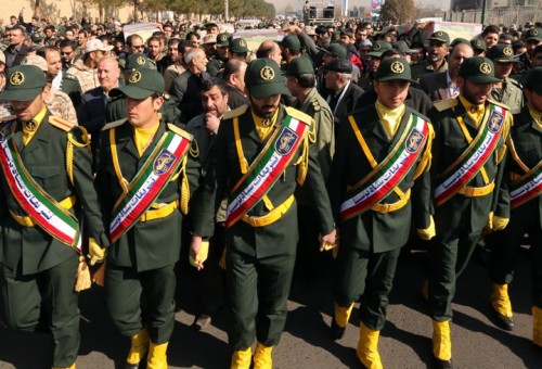 الاصلاحيون في ايران يهاجمون " العسكر ومطالبات بتغيير السياسة الداخلية والخارجية للبلد