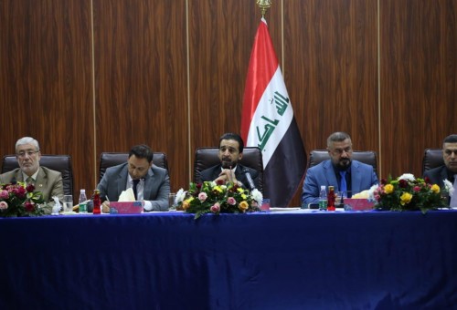 رئيس البرلمان العراقي:  البصرة تعاني نتيجة تراكمات وتقصير "الحكومات المتعاقبة"