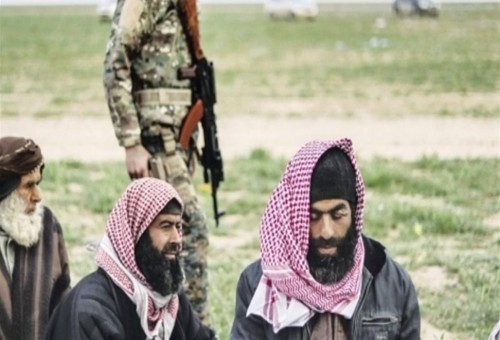 واشنطن تسلم بغداد 50 سجينًا داعشيًا نقلتهم من سوريا