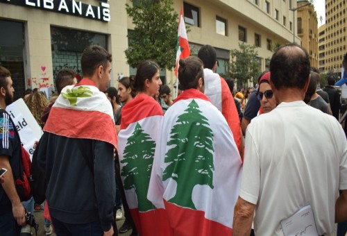 خبراء يحذرون من سيناريو الفوضى في لبنان