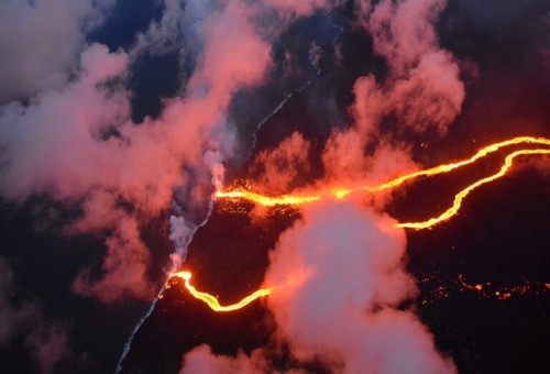اكتشاف السبب الكامن وراء الانفجار الكارثي لبركان هاواي