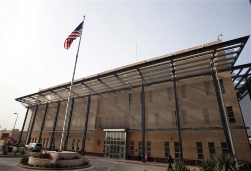 اصابات في هجوم صاروخي استهدف السفارة الامريكية ببغداد