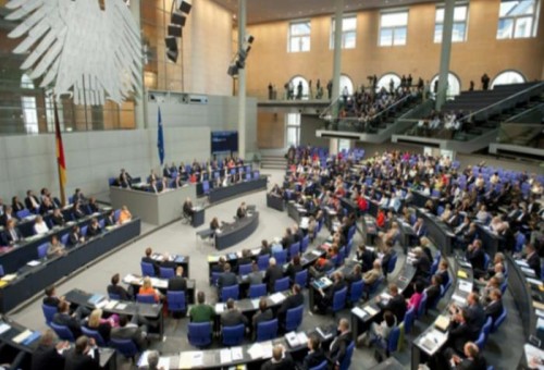 البرلمان الالماني  يحقق في اختراق اليمين المتطرف للجيش