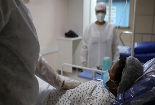كورونا.. منظمة الصحة تتحدث عن "مرحلة خطيرة" والبرازيل تتخطى مليون إصابة