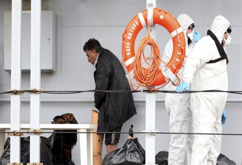 إيطاليا تحجر على المهاجرين المصابين بكورونا في البحر