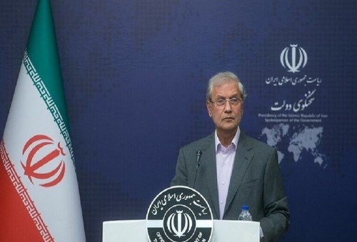 الحكومة الإيرانية تعارض قرار البرلمان وتحذر من رفع تخصيب اليورانيوم